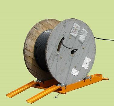 ドラムローラー 3T(電線用) | 商品一覧>電設電材関連>延線 - 生産技術 