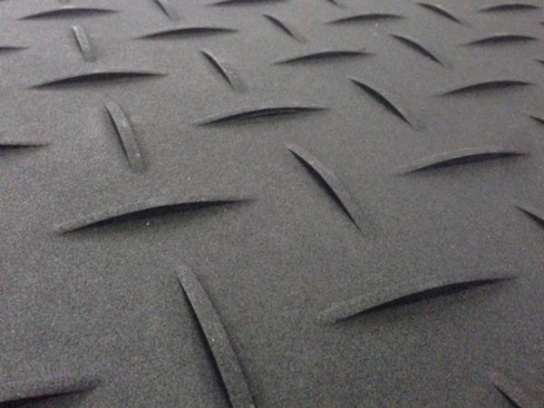 プラスチック敷板4尺×8尺×13mm | 商品から探す>保安用品 プラスチック敷板4尺×8尺×13mm | 商品から探す>保安用品